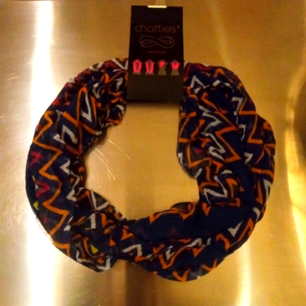 Chatties  Infinity Scarf